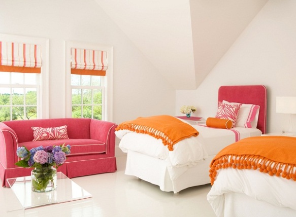 summer-house-interior-design-by-lynn-morgan-studio-13-perfect-bedroom-with-orange-pink-accents